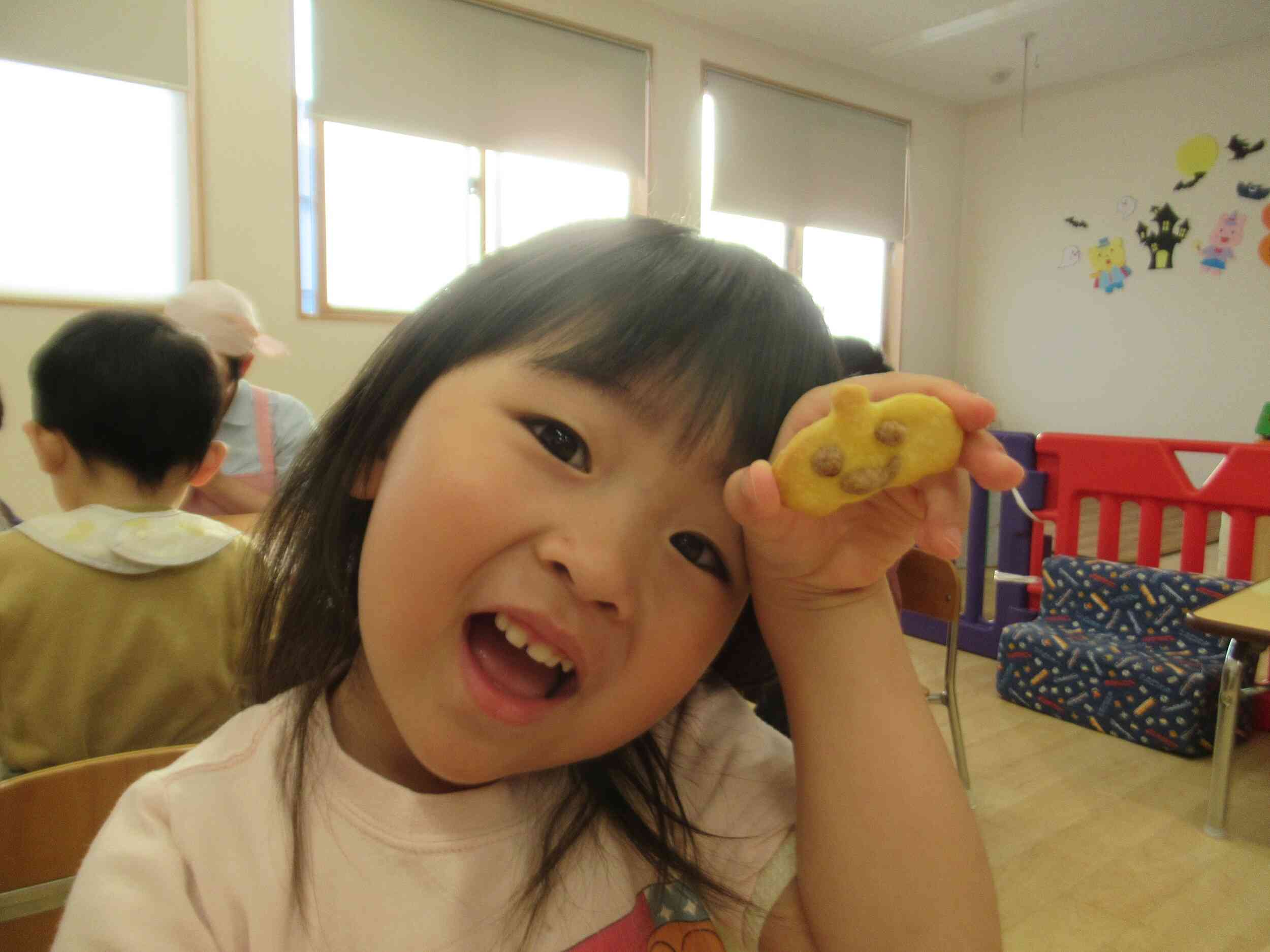 おやつはかぼちゃのクッキー♪