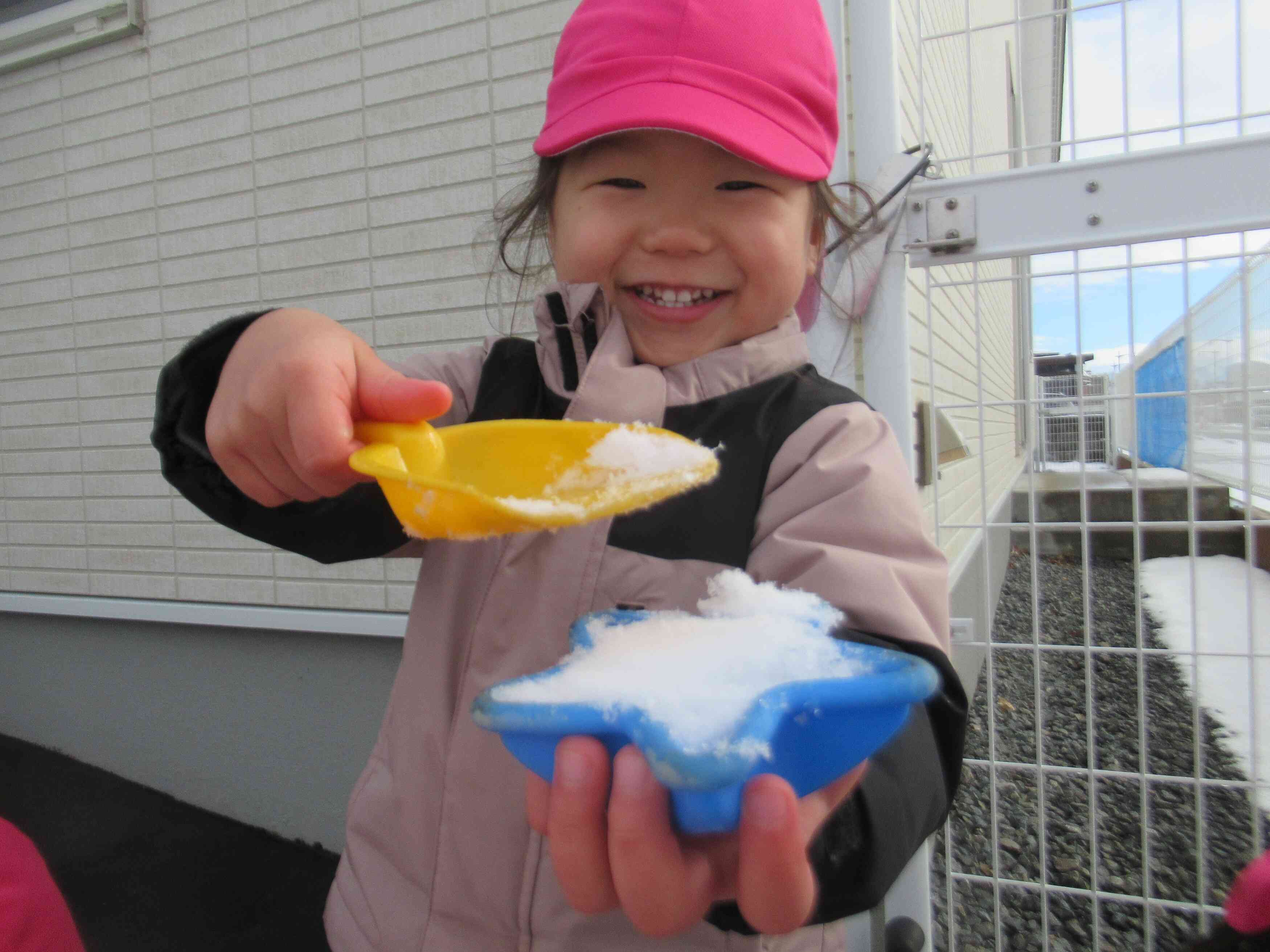 雪が降ってきた～！