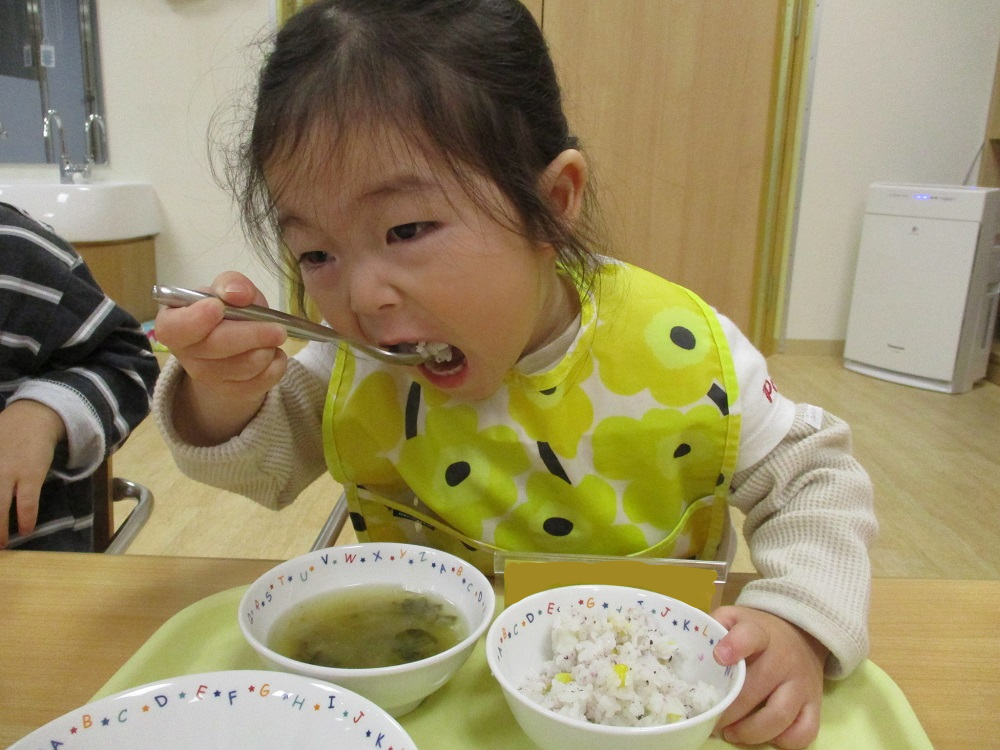 給食もモリモリ食べたよ＾＾