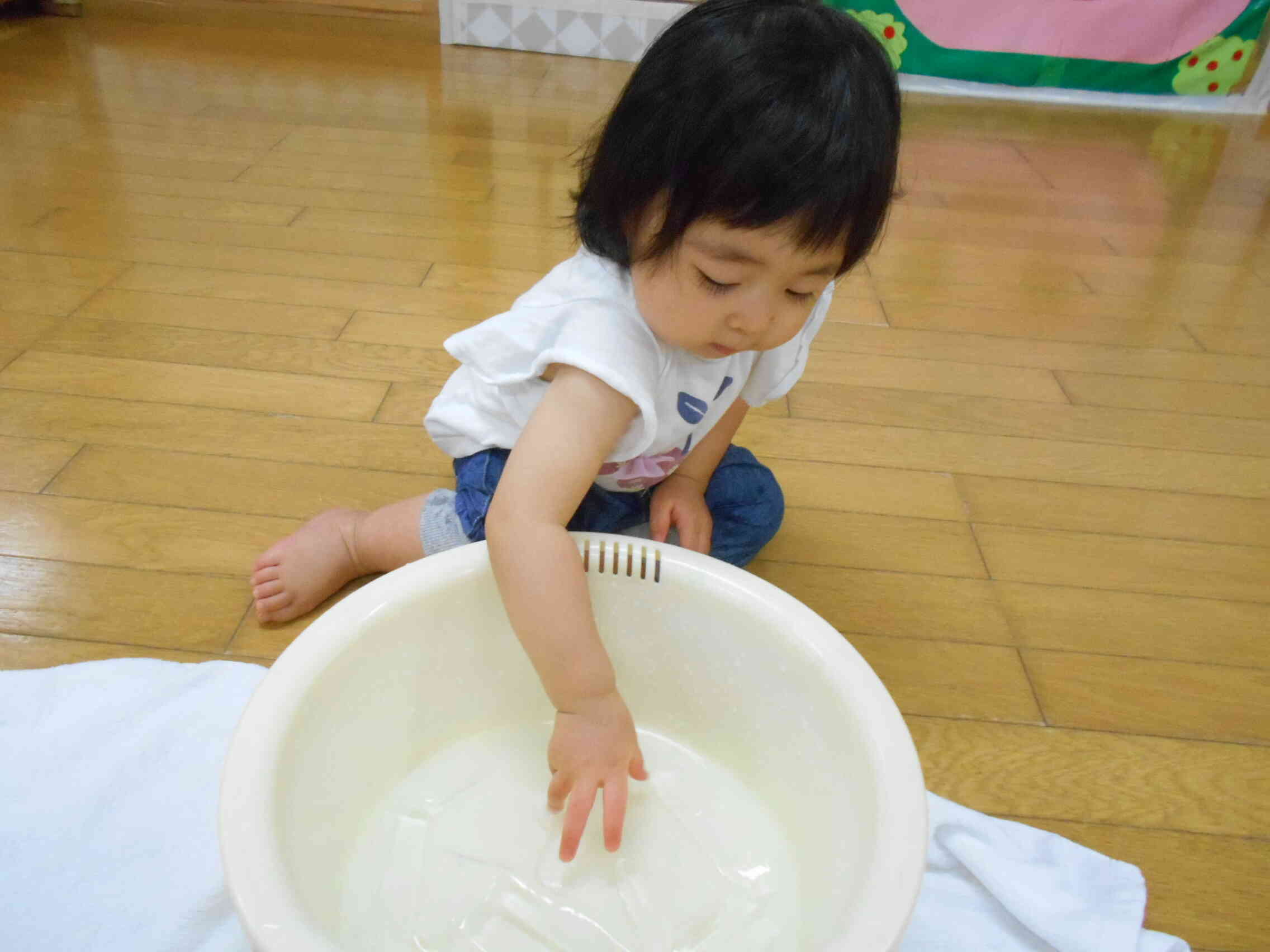 氷遊びにも積極的にチャレンジしています！