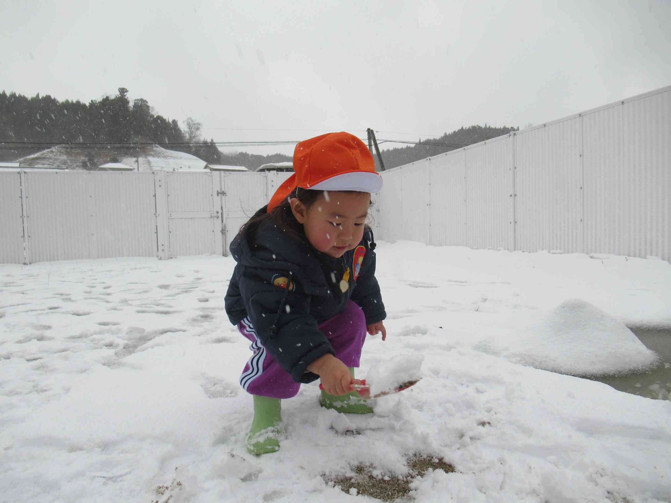 雪でたくさん遊んだよ。