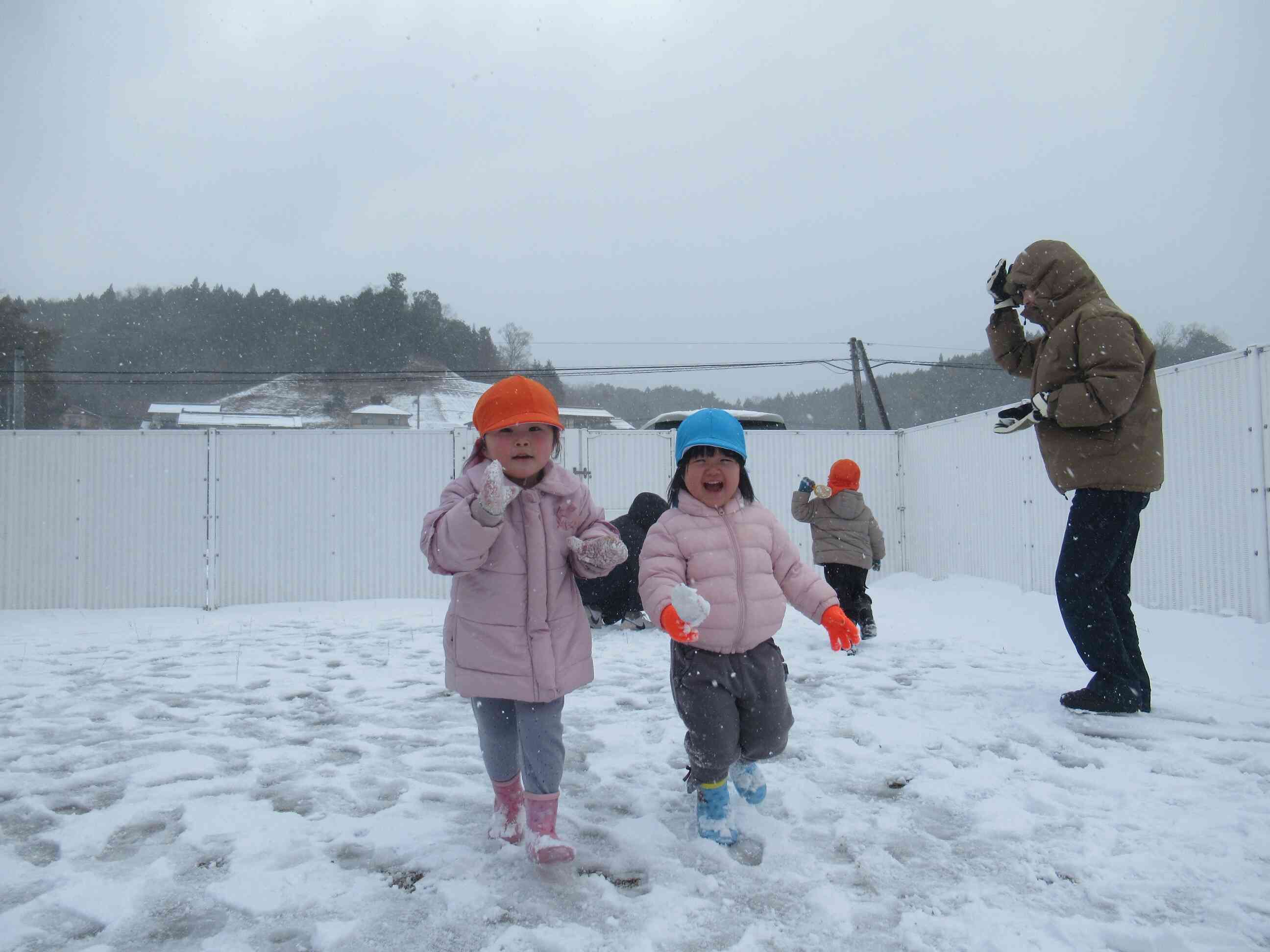 雪あそびしたよ。