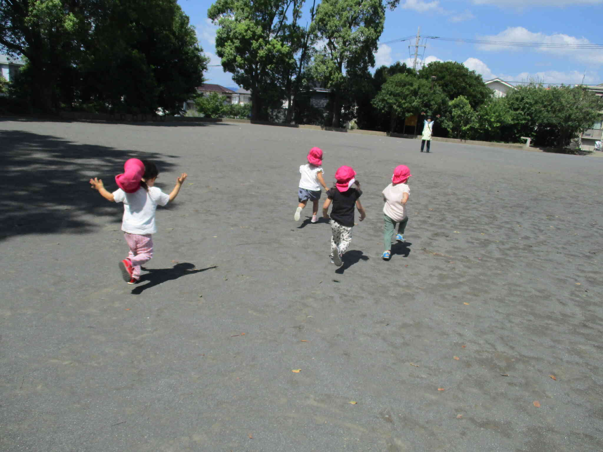 3歳児　りす組　かけっこの練習