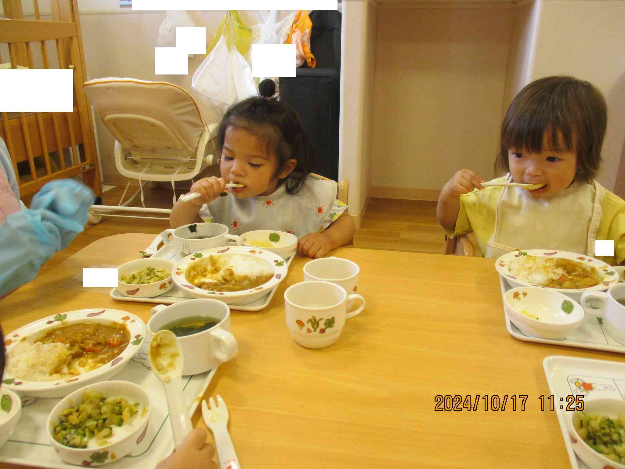 0歳児　ひよこ組　給食