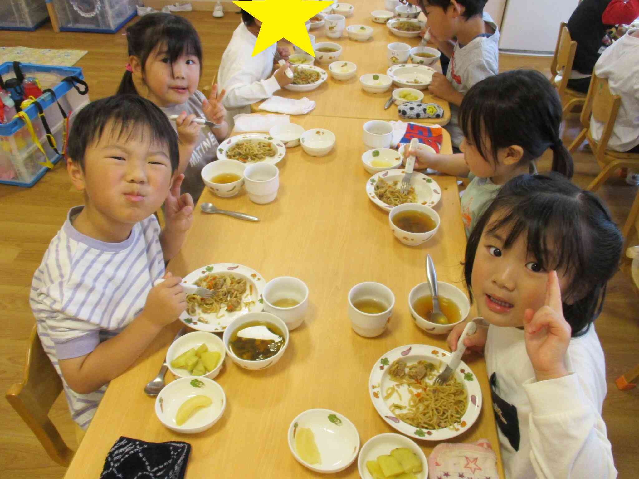 4歳児　ぱんだ組　給食