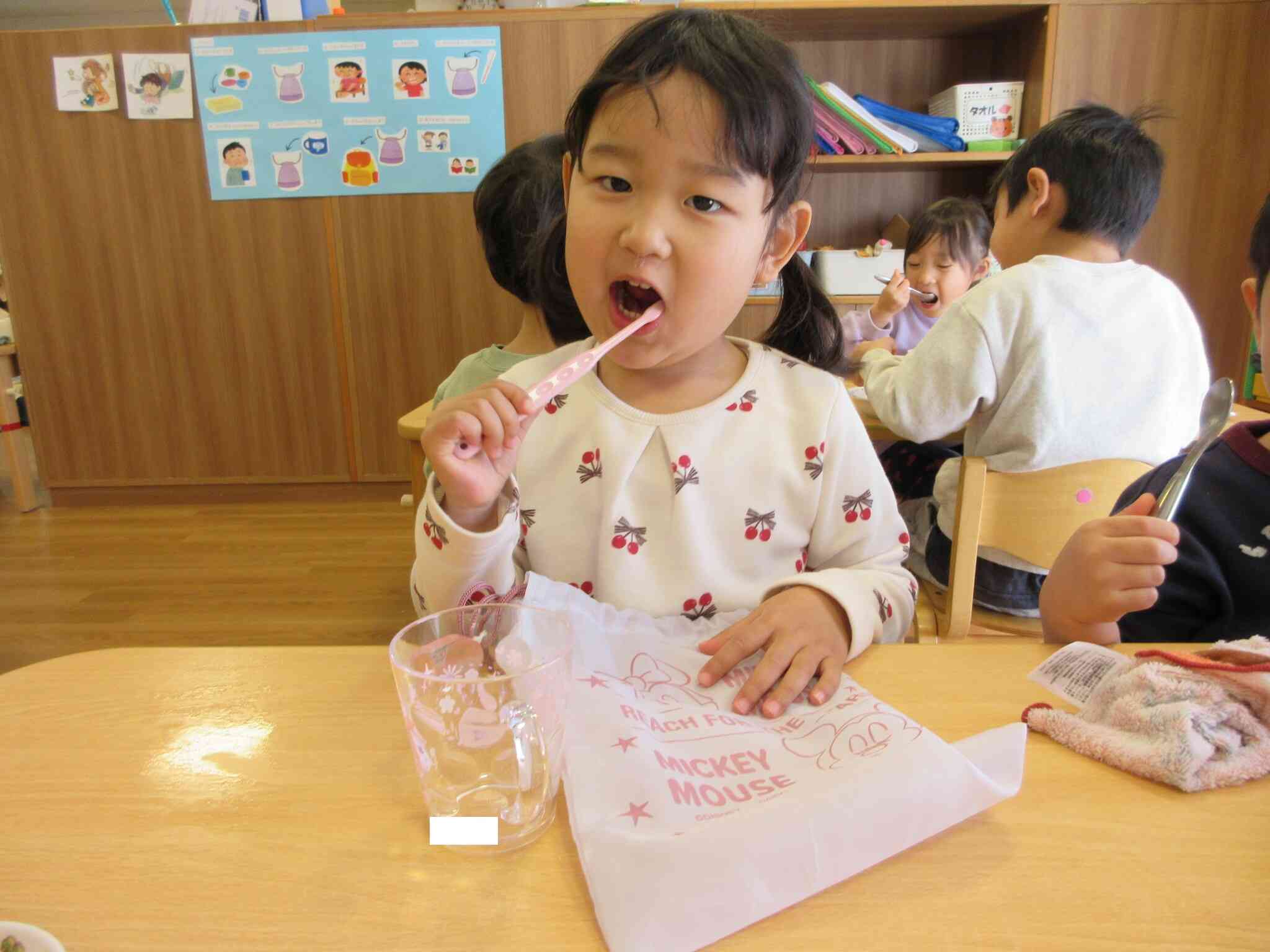 3歳児　りす組　歯磨きスタート！！