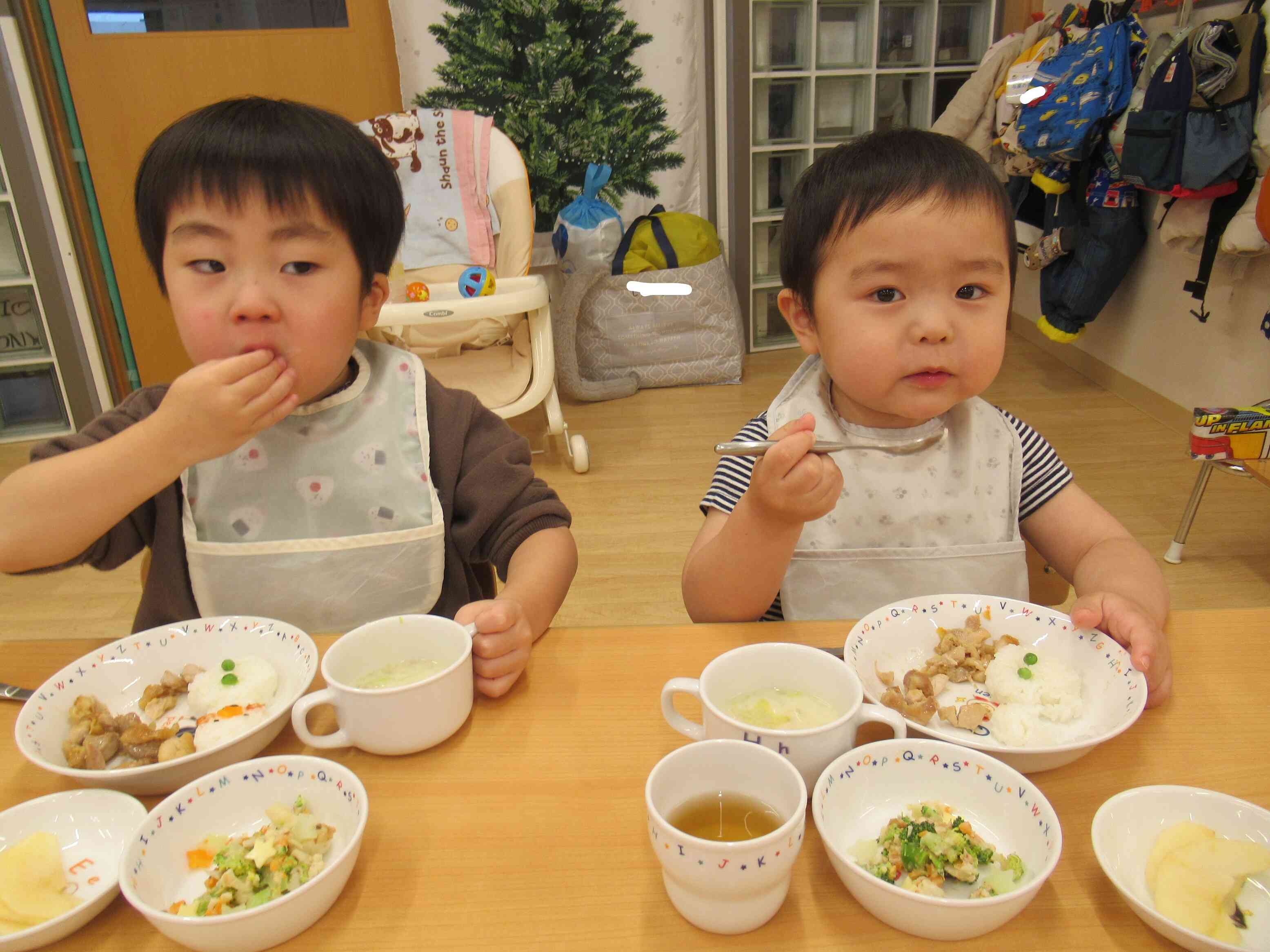 自分達で作ったシチューは美味しいね。