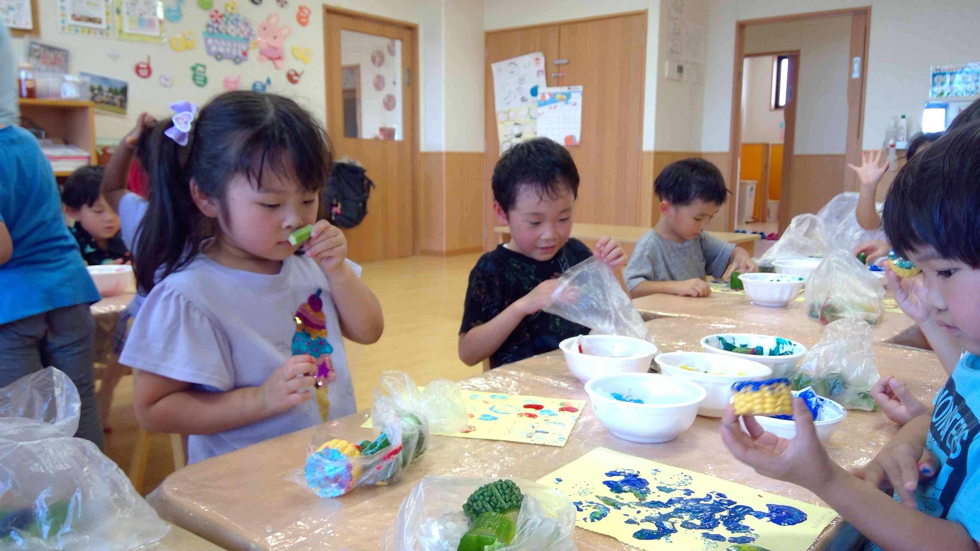 思いっきり食育「野菜スタンプ」