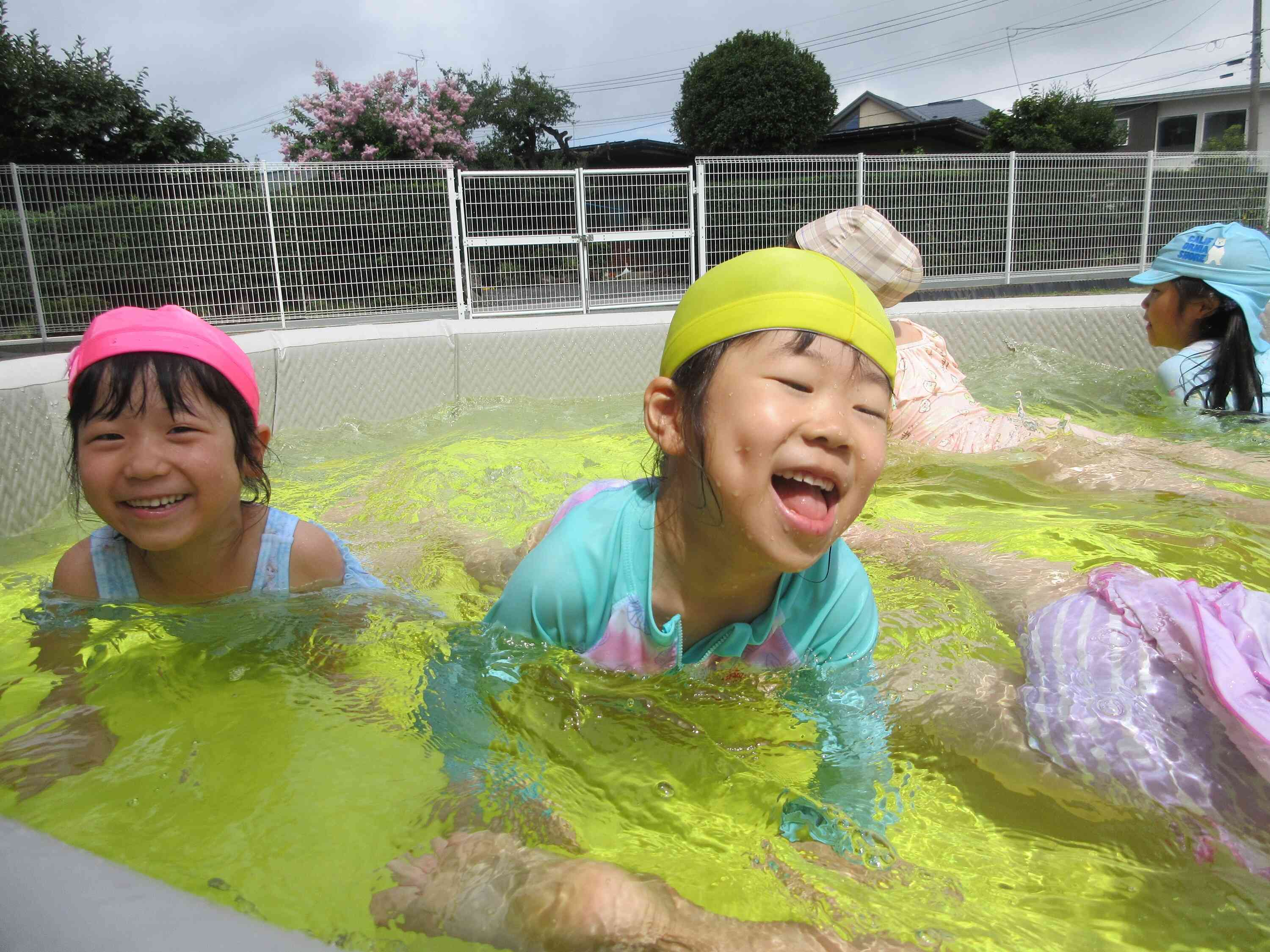 夏といえばプール遊び！～5歳児きりん組～