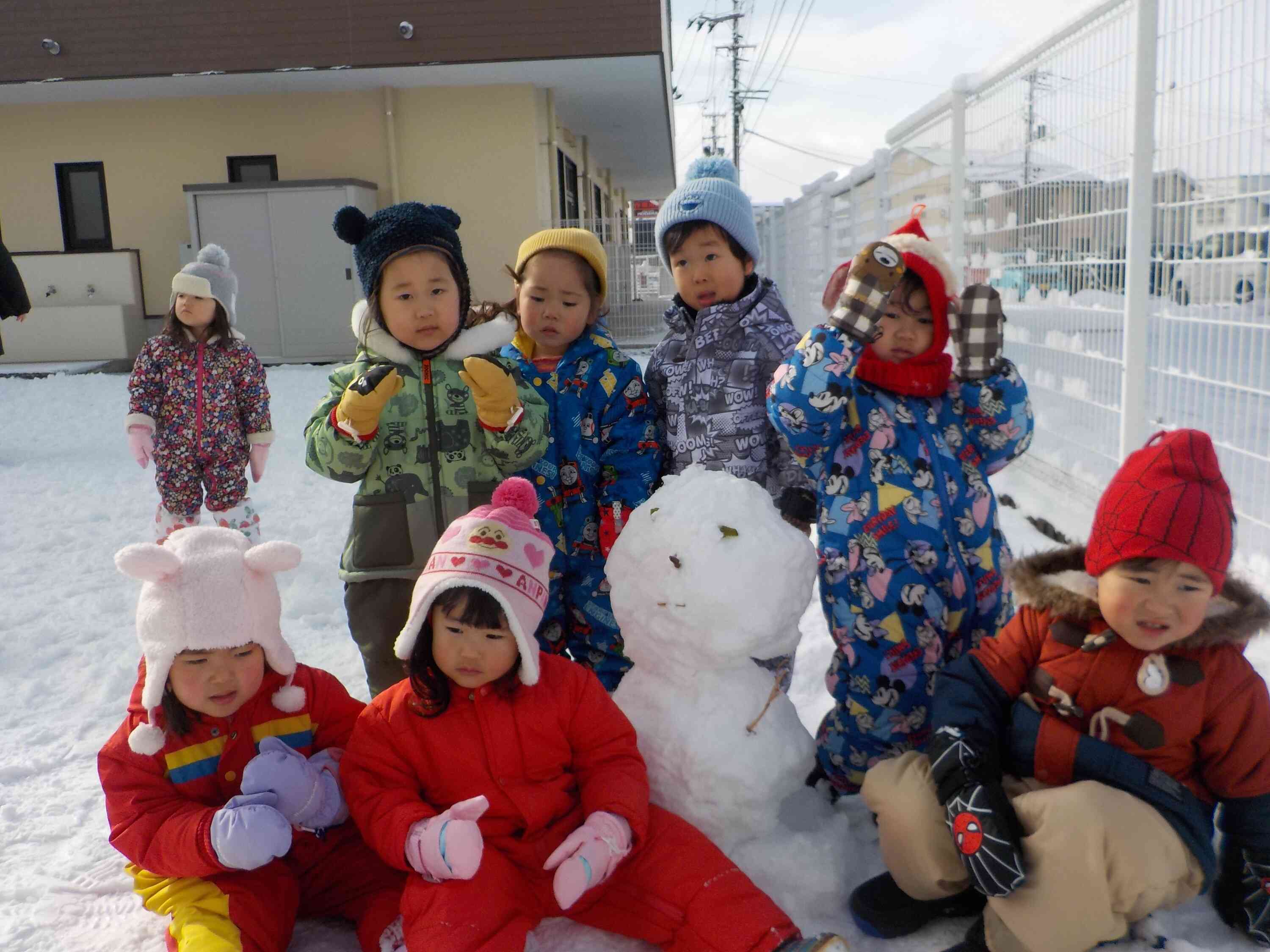 雪遊び～うさぎ組　２歳児～