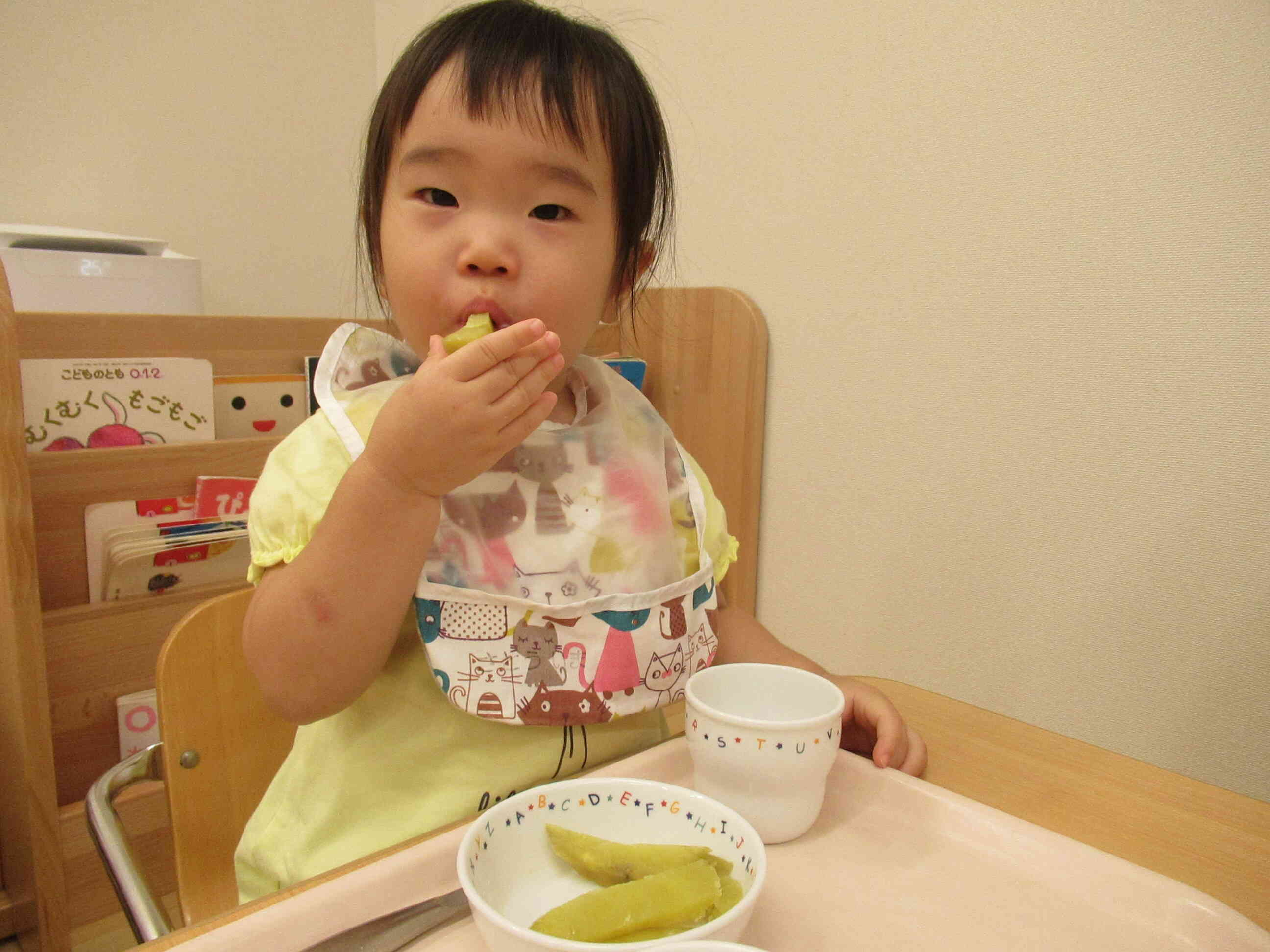 おやつのふかし芋、美味しい♪