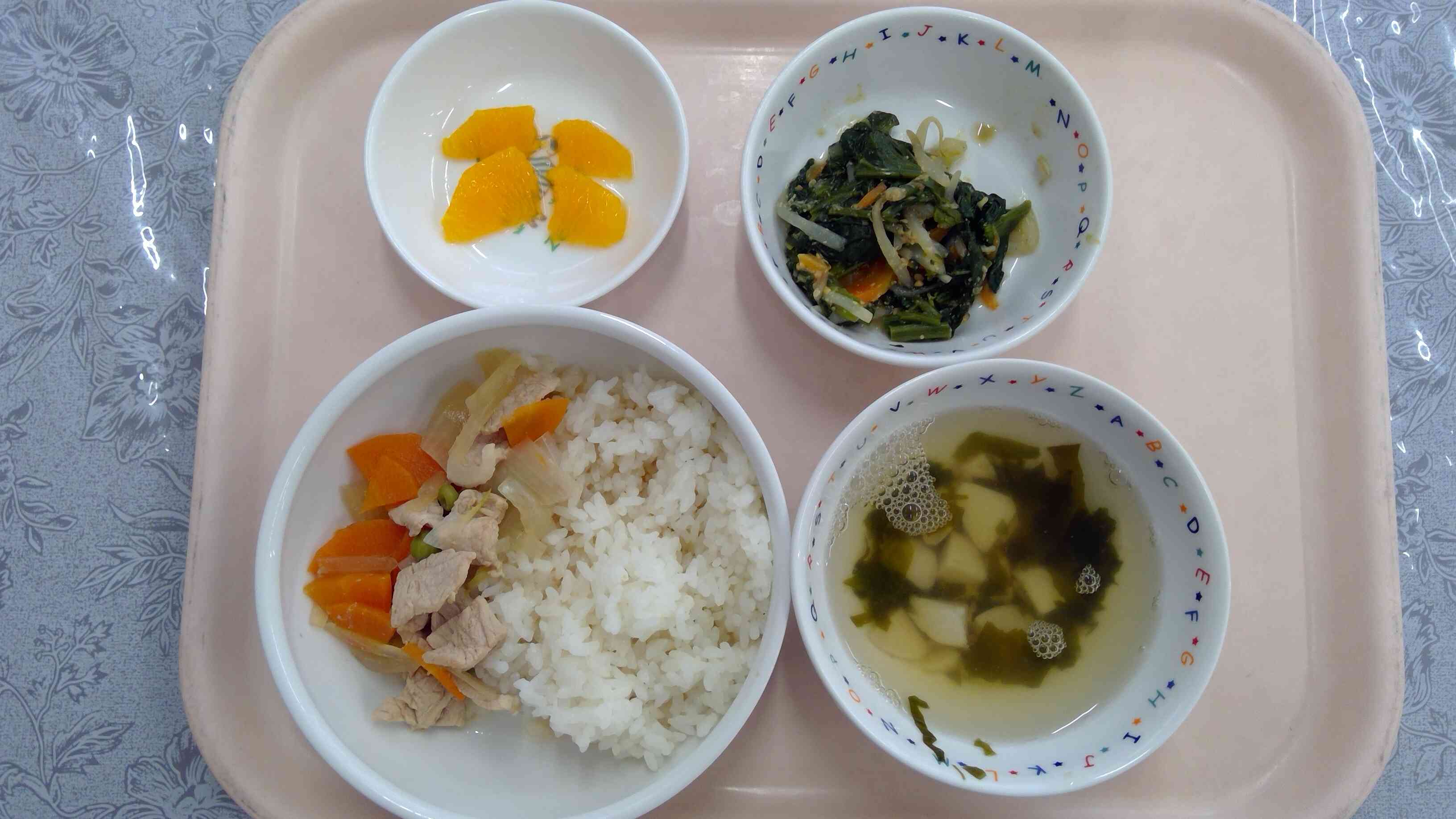 １２月１２日の給食メニューです