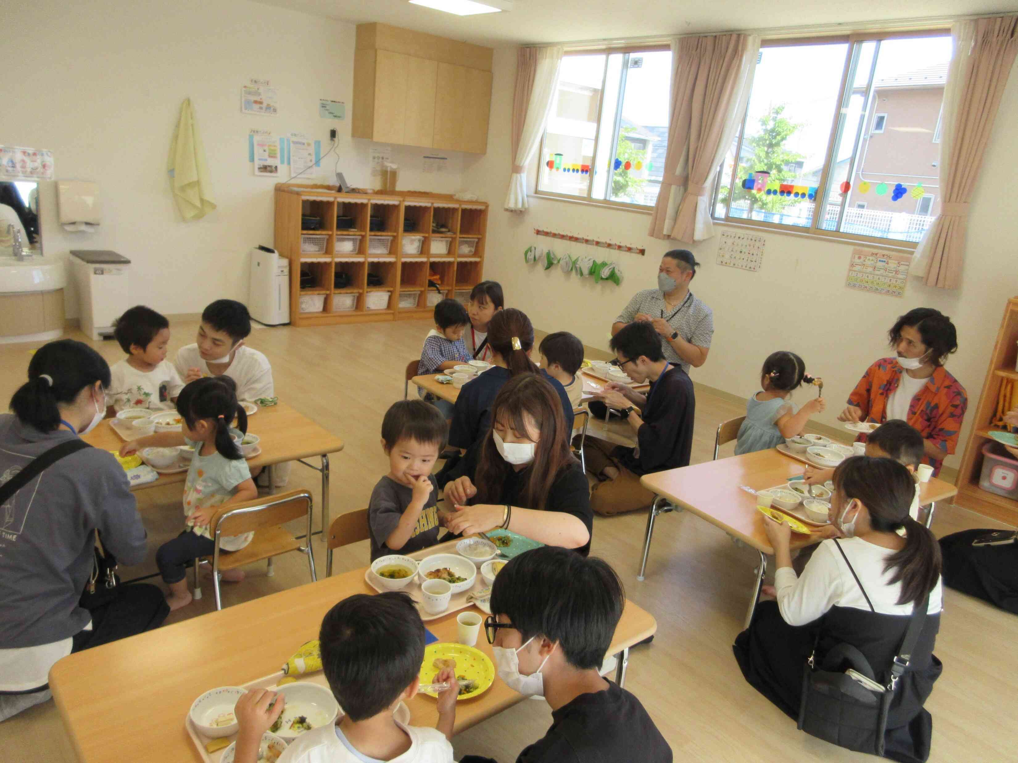 ～親子で給食～