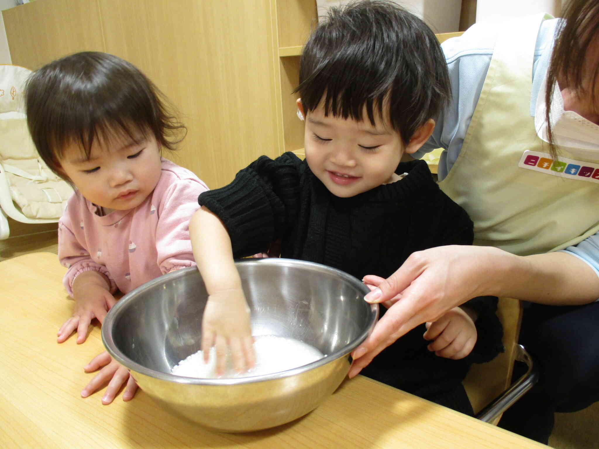 食育～七草がゆづくり（米研ぎ体験）