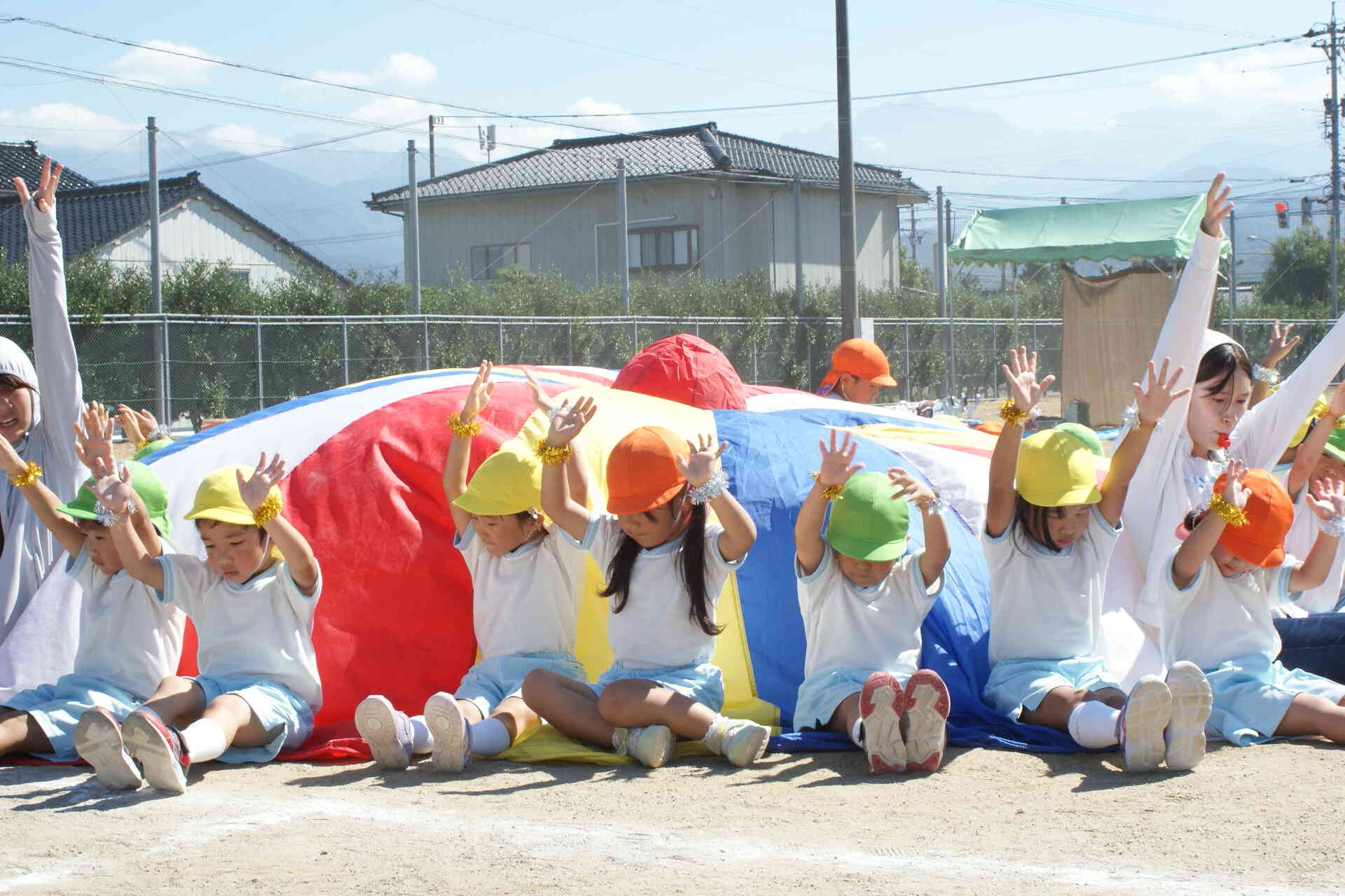 ３～５歳児でバルーンに挑戦