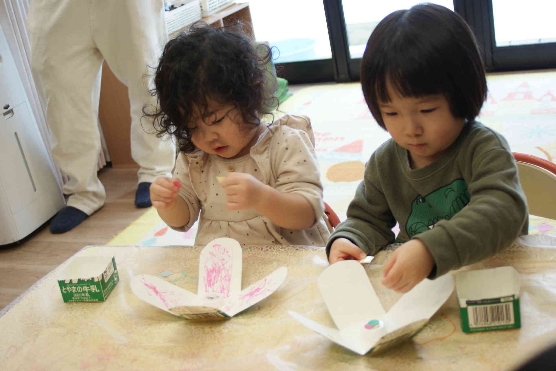 こまで遊ぼう（こあら組１～２歳児）