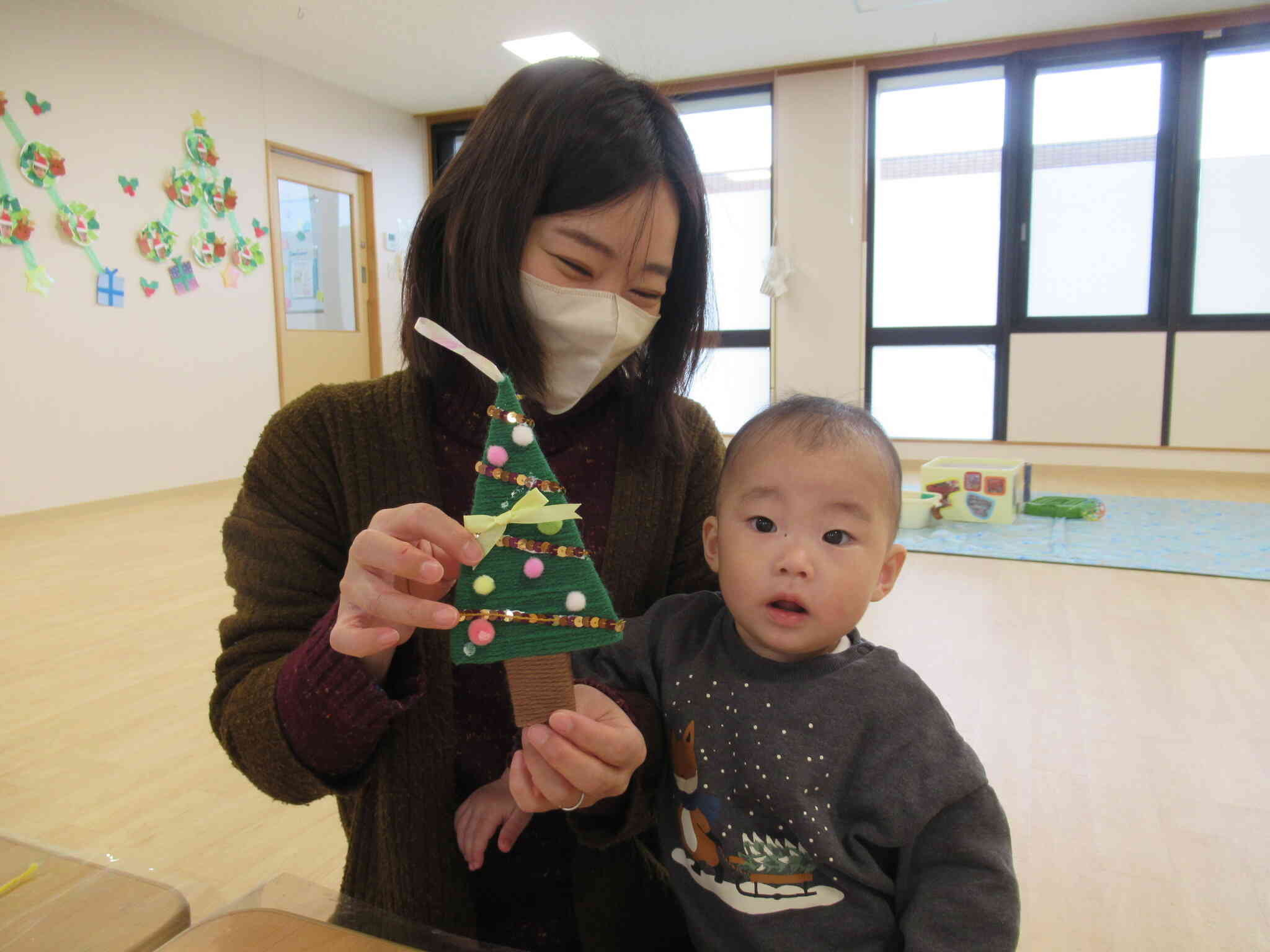 クリスマスの飾りを作ろう